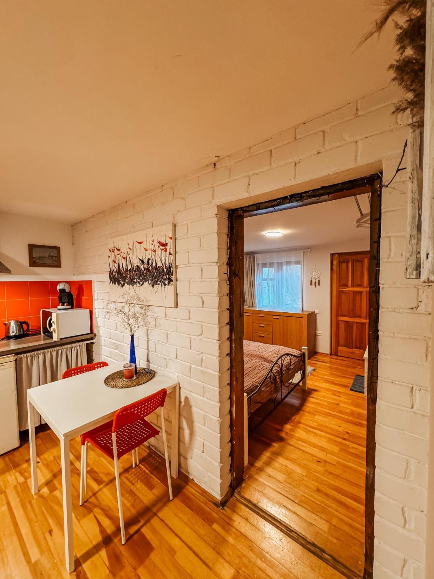 Little House Apartman Kaunas Kültér fotó